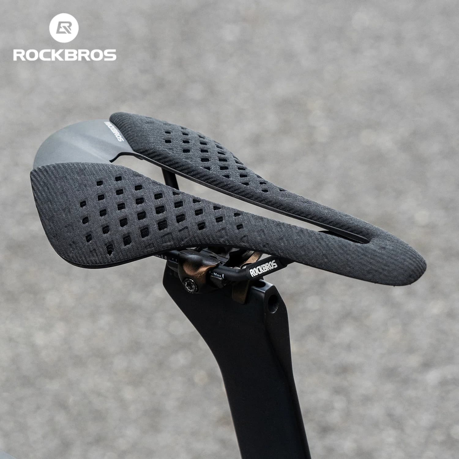 Șa bicicletă ușoară din fibră de carbon, design hollow și respirabil